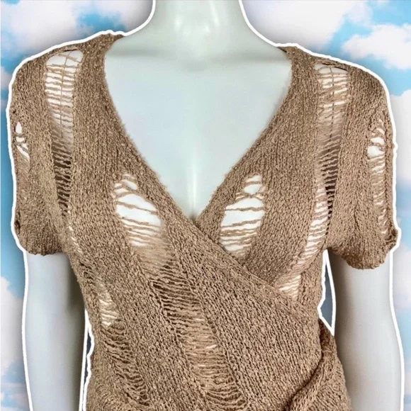 ❤️ NWT FASHION NOVA No Rest for the Wicked Wrap Top Distressed Brutalist Grunge - Picture 6 of 11